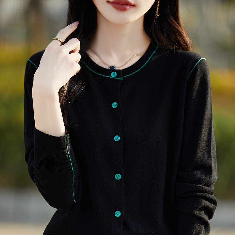 精纺长袖开衫女短外套薄款针织毛衣外搭毛衫设计感小众女装上衣新|undefined
