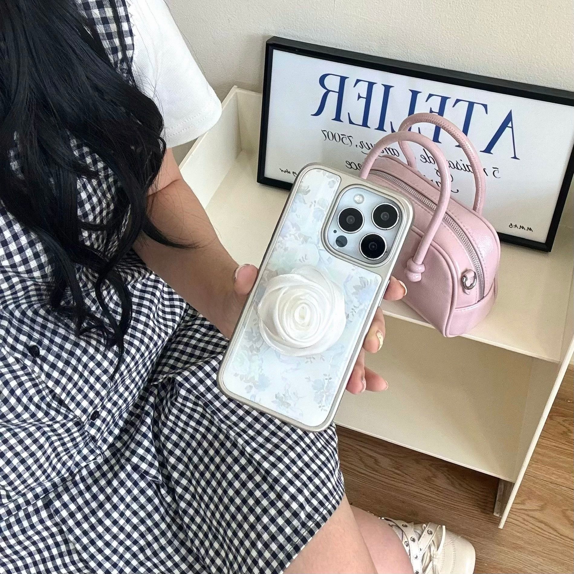 Mariposa floral retro coreana para Apple 15/16 funda para teléfono móvil 14ProMax flor 13 nuevo 15Pro femenino 16