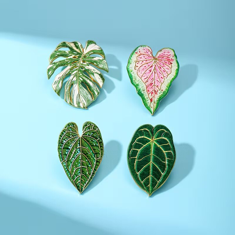 Plantas tropicales broche de color hoja de bambú de espalda insignia de aleación pin ropa bolsas de lápiz accesorios mochilas al por mayor en stock