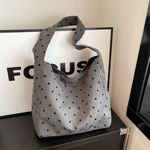 ins�L���cҸ�°���Ů�¿������ͨ�����ذ��n��㼑��L�r�Іμ��