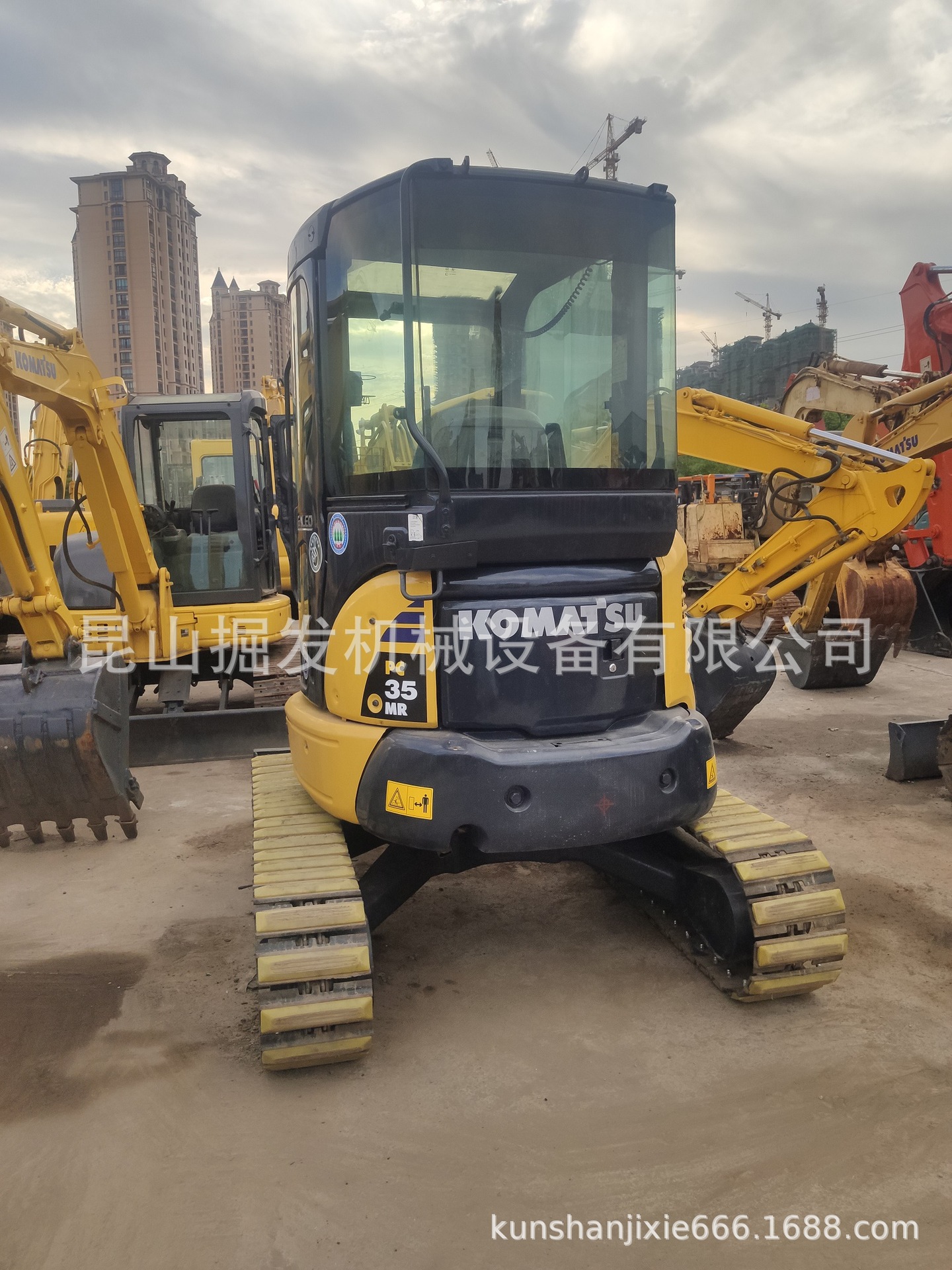 供应 小松二手PC35挖掘机KOMATSU小松35
