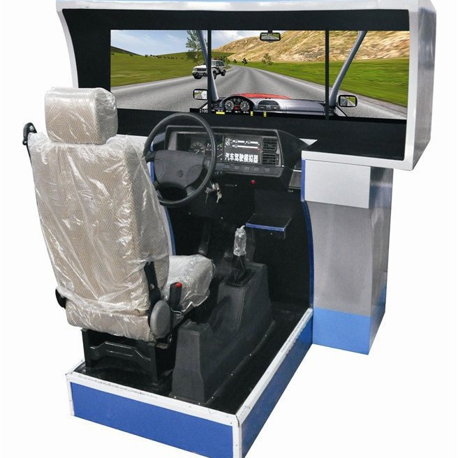 Simulador de conducción de automóviles Simulador de entrenamiento de conducción de automóviles Simulador de escuela de conducción automática de mano