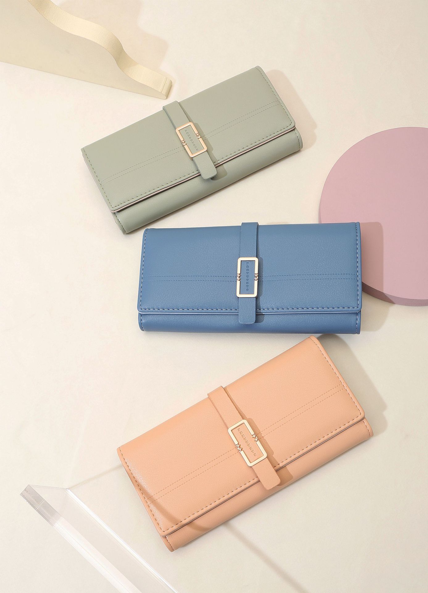 131g Weight Polyester Lining Material Buckle Closure Type Women's Solid Color Pu Leather Buckle Wallets