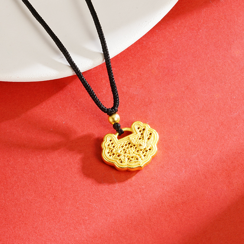 Flor y pájaro Ruyi cerradura arena oro collar cuerda cadena estilo chino de las mujeres elegante retro todo fósforo Yiwu Joyería Al por mayor suministro