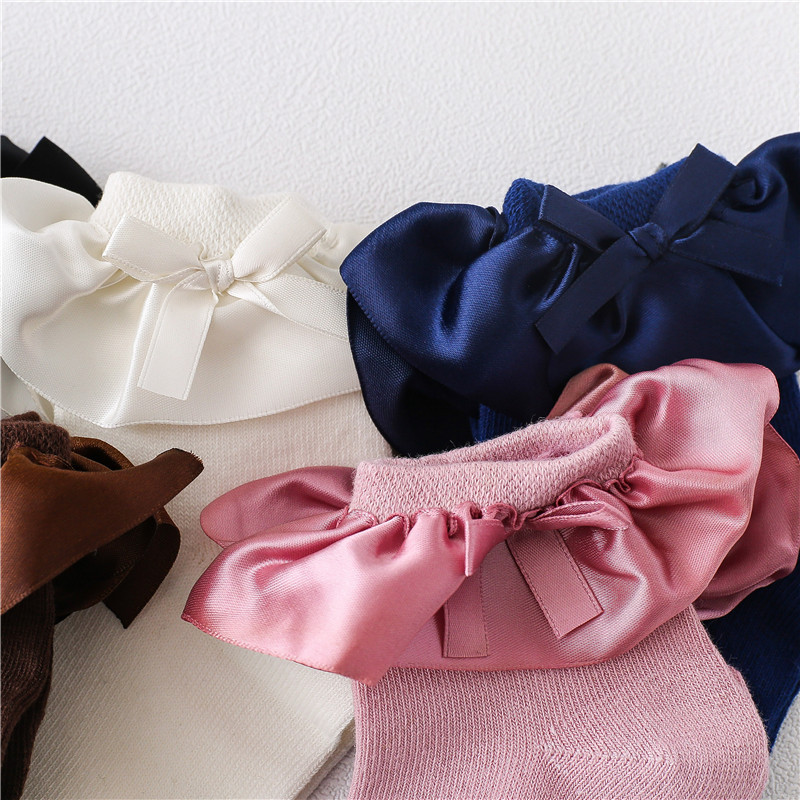 Primavera y otoño campus satén encaje cálido 2-12 años de edad color sólido inalámbrico cabeza chica princesa baile Calcetines niños calcetines de encaje