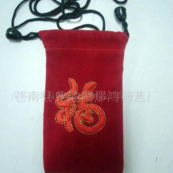 定 做绒布束口袋大红色多尺寸首饰抽拉绳束口袋珠宝包装袋可印刷