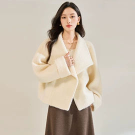 连衣裙;其他短外套;女式毛呢外套