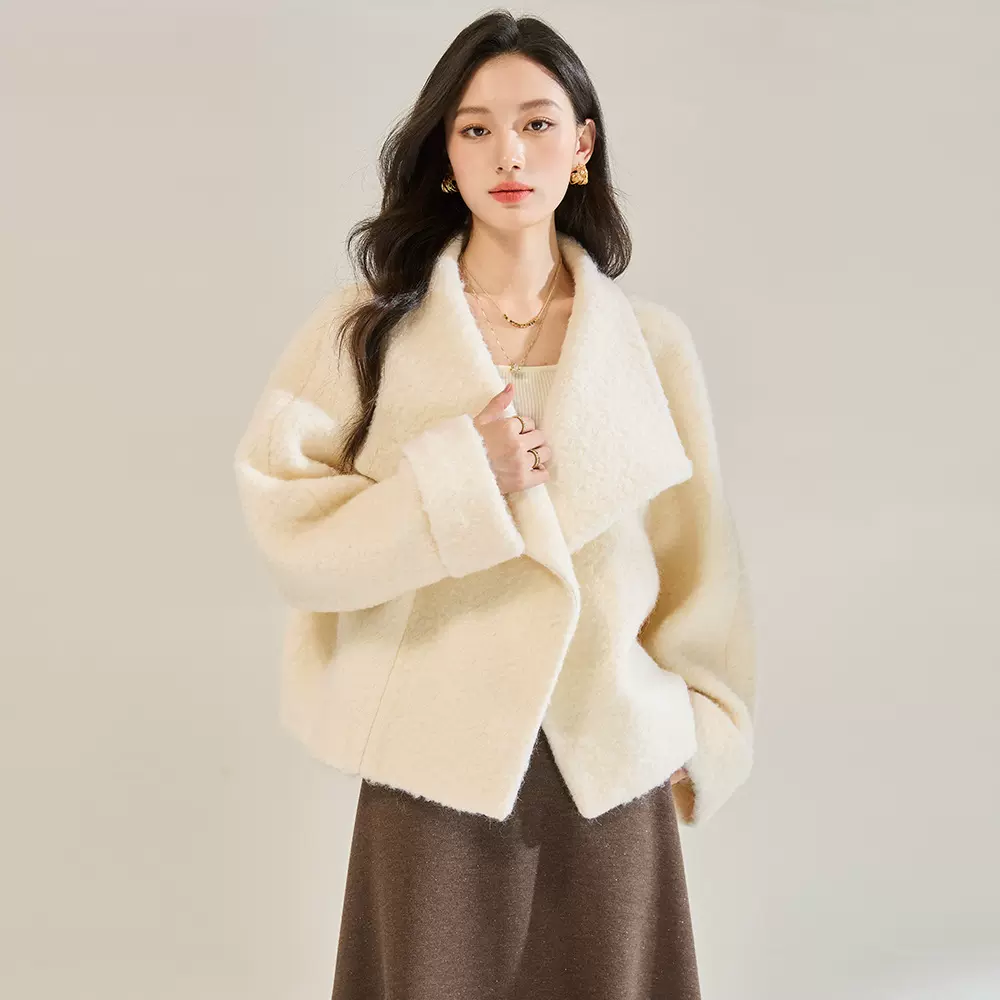 25冬新韩系复古高级大廓形经典宽松羊毛短款上衣外套大衣18995