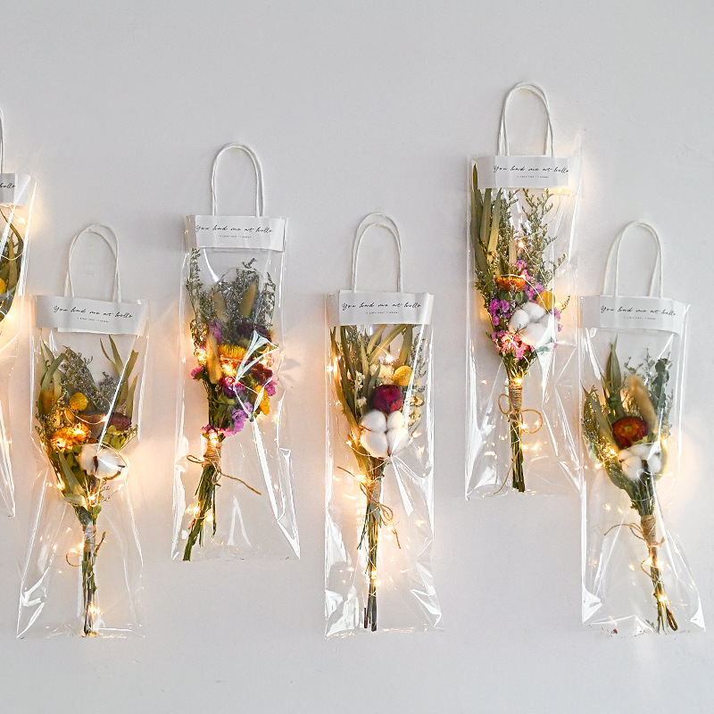 Ramo de Flores Secas de Rosa y Eucalipto para Regalos y Fotografía image 1