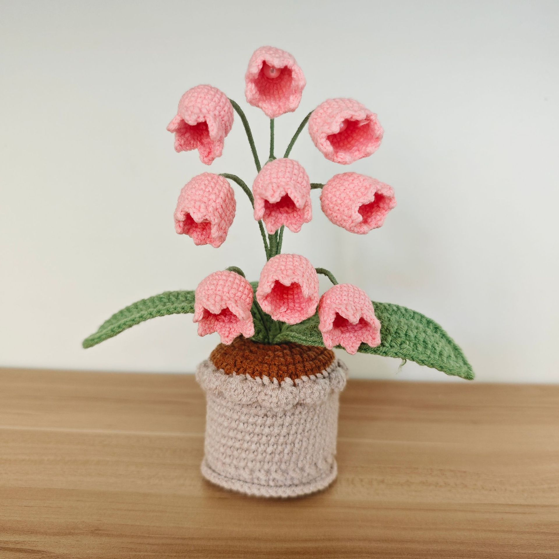 Transfronterizos productos terminados de venta caliente orquídea de campana simulación de gancho artesanal en maceta flor de lana decoración de escritorio de dormitorio