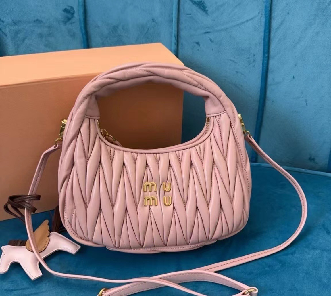 El mismo bolso de nubes plisadas de la casa de miu, la moda lingge embroidery Wire dumplings, bolso de mano, bolso de hombro único, bolso de Hobe transfronterizo