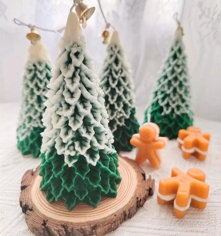 Classic Style Christmas Tree Soy Wax Candle display picture 1