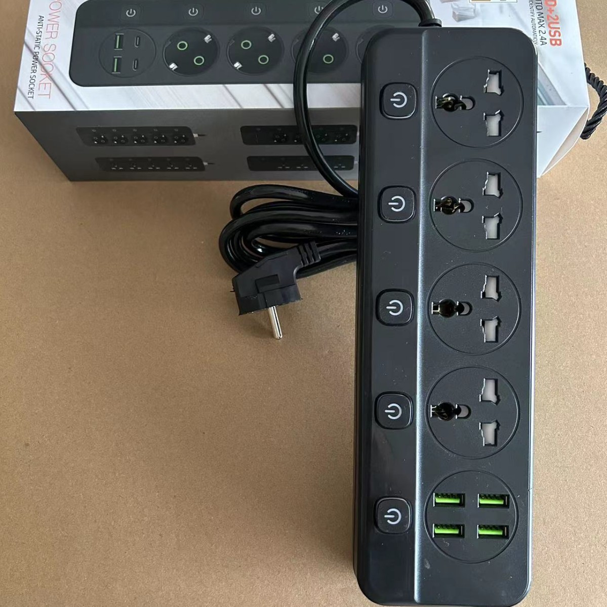 Comercio exterior Yiwu gabinete Cinturón de control dividido Tipo-C fila enchufe estándar europeo de alta potencia placa de enchufe multi-inserción