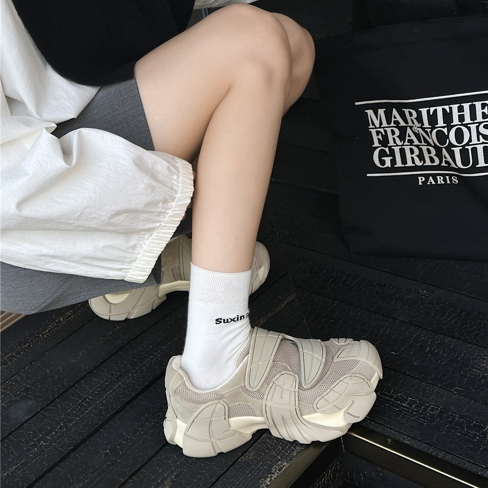 European Velcro Thick-Soled Super Popular Street Dad Shoes for Women 2025 Autum New Fashion Casual Sports Running Shoes