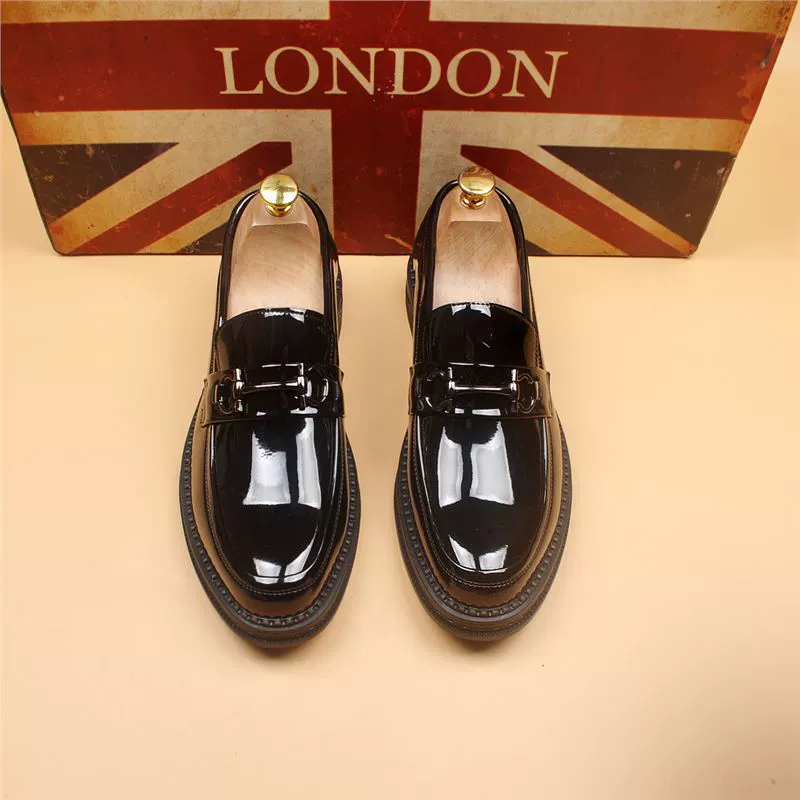 Новая мужская лакированная кожа толстая подошва для бизнеса повседневная кожаная обувь с внутренней стороны