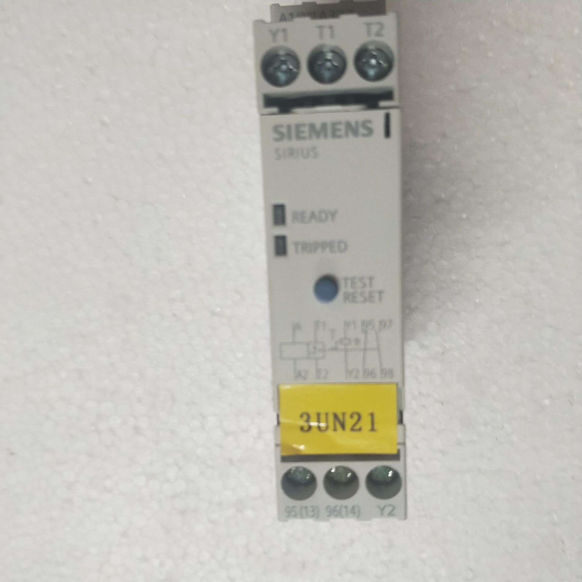 电机保护继电器3un21