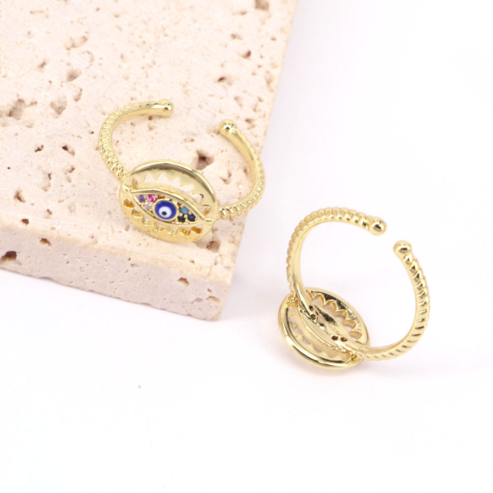 Cross-border European And American Niche Design Zircon Dripping Eye Ring Creative Personality Devil Eye Ring display picture 3