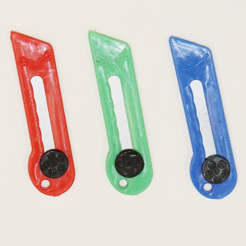 Универсальный нож фабрика прямых продаж обои специальный нож Taobao маленький нож для резки бумаги стеклянная пленка нож экспресс-нож