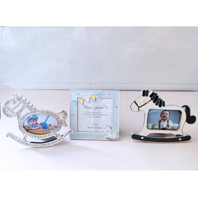 Foreign trade Japan 3 inch square metal rhinestone color Trojan photo frame children's photo frame exquisite small table