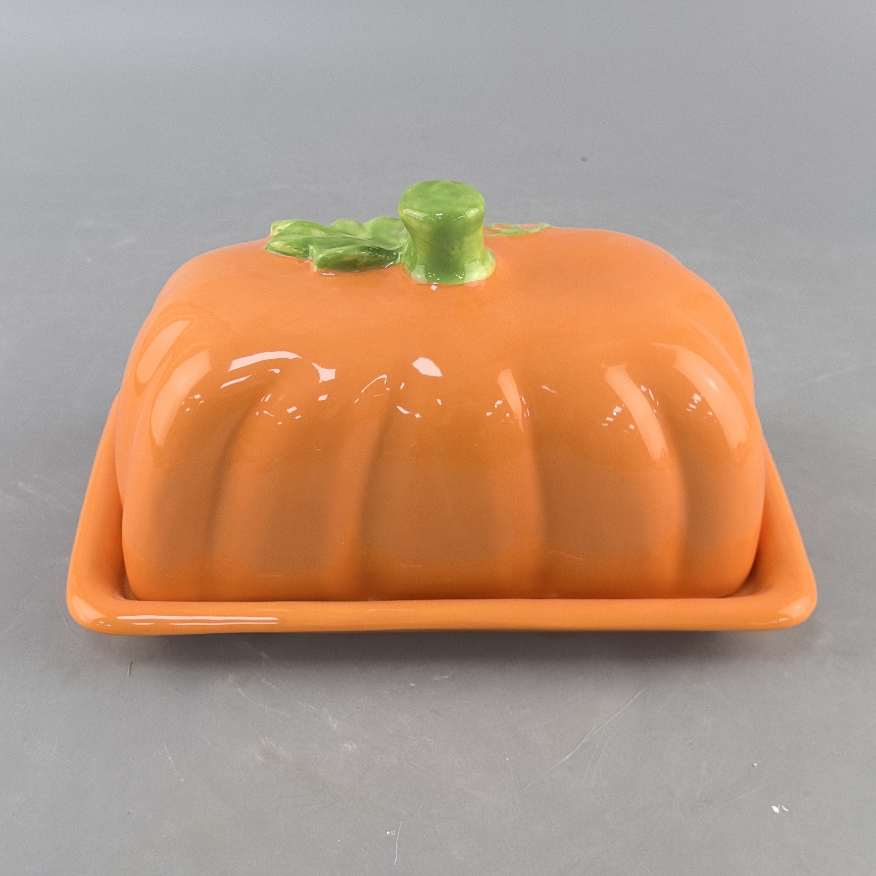 Creatividad transfronteriza de Halloween cerámica calabaza forma caja de pan cerámica artesanía pan pastel dulces platos de frutas