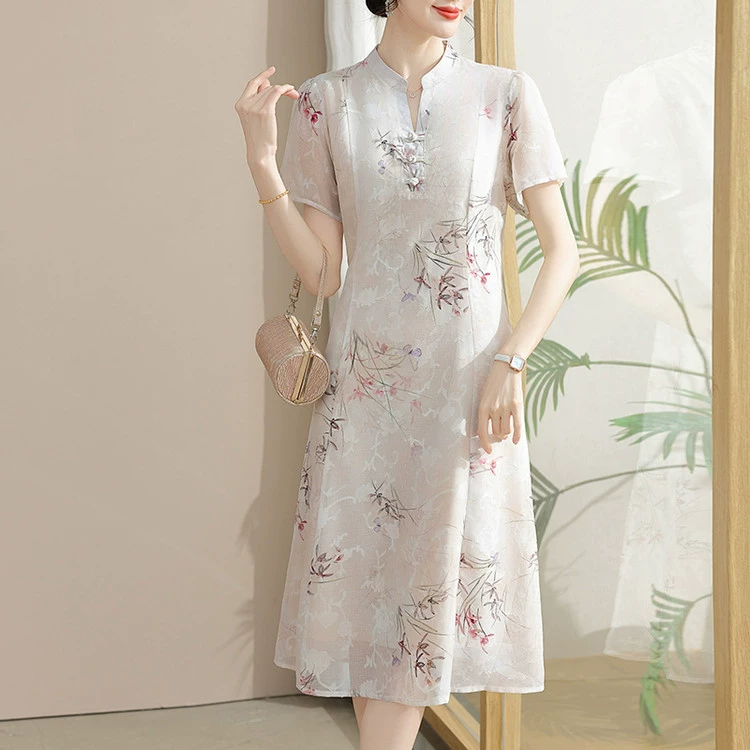 Новое летнее платье в китайском стиле для мам, платье в китайском стиле 2025 года, новое летнее платье для женщин среднего и пожилого возраста, улучшенное платье Cheongsam