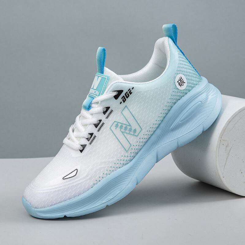 Summer New Shoes, Couple's Sports Shoes, Fashionable and Versatile Fly-Knit Mesh Casual Shoes, Breathable and Comfortable Sports Shoes