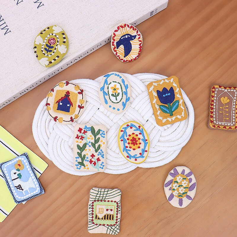 布アート日本と韓国の文学森ガールスタイルの小さな花布ブローチかわいい多用途絶妙な刺繍キャンバスバッグ衣類アクセサリー|undefined