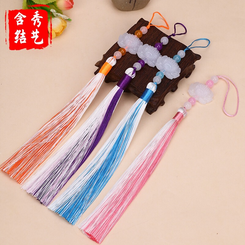 Fan Pendant Accessories Wei Wuxian Ancient Style Flute Tassel Cheongsam Brooch Hanfu Two-Color Brooch Pendant New Year Decorations Fan Pendant Accessories Wei Wuxian Ancient Style Flute Tassel Cheongsam Brooch Hanfu Two-Color Brooch Pendant New Year Decorations