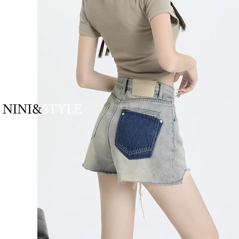 2026 New American-Style High-Waisted Denim Shorts for Women, Summer Outerwear, Sexy, Slimming, Loose A-Line Wide-Leg Hot Girl Pants