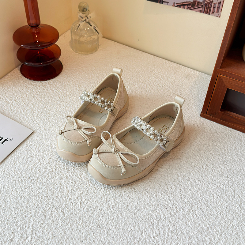 Girls' Princess Shoes, Silks and Satins, Spring & Fall Kidsren's Soft-Soled Shallow Mouth Bow Crystal Shoes, Ballet Dance Shoes, Small Leather Shoes