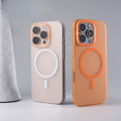 iPhone17PROMAX対応 マットアイスミスト磁気吸着スマホケース Apple16半透明肌触りPC保護ケース