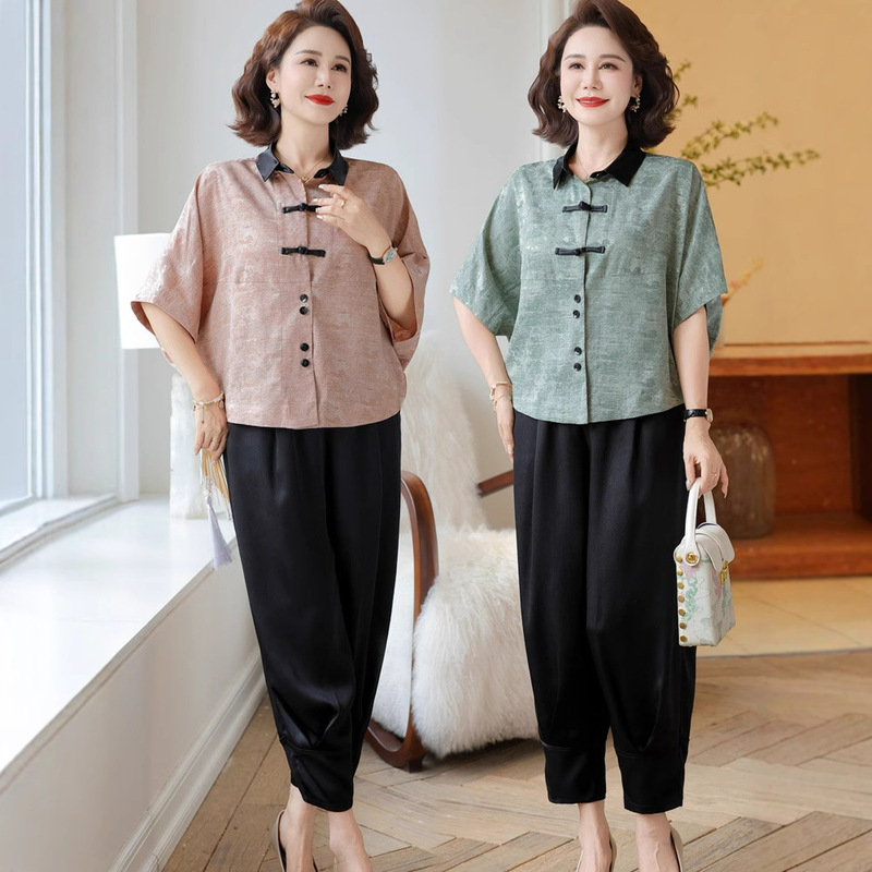 Mom's Summer Suit, Bat Sleeves, Western Style, Middle-Aged and Elderly Women's Short-Sleeved Chinese Style Shirt, Casual and Generous Two-Piece Set