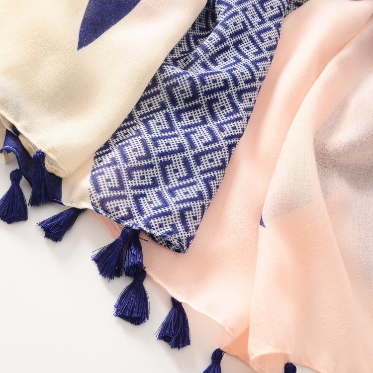 Invierno nuevo estilo coreano carta geométrica color a juego largo borla chal caliente algodón y lino sensación bufanda de seda cáñamo bufanda