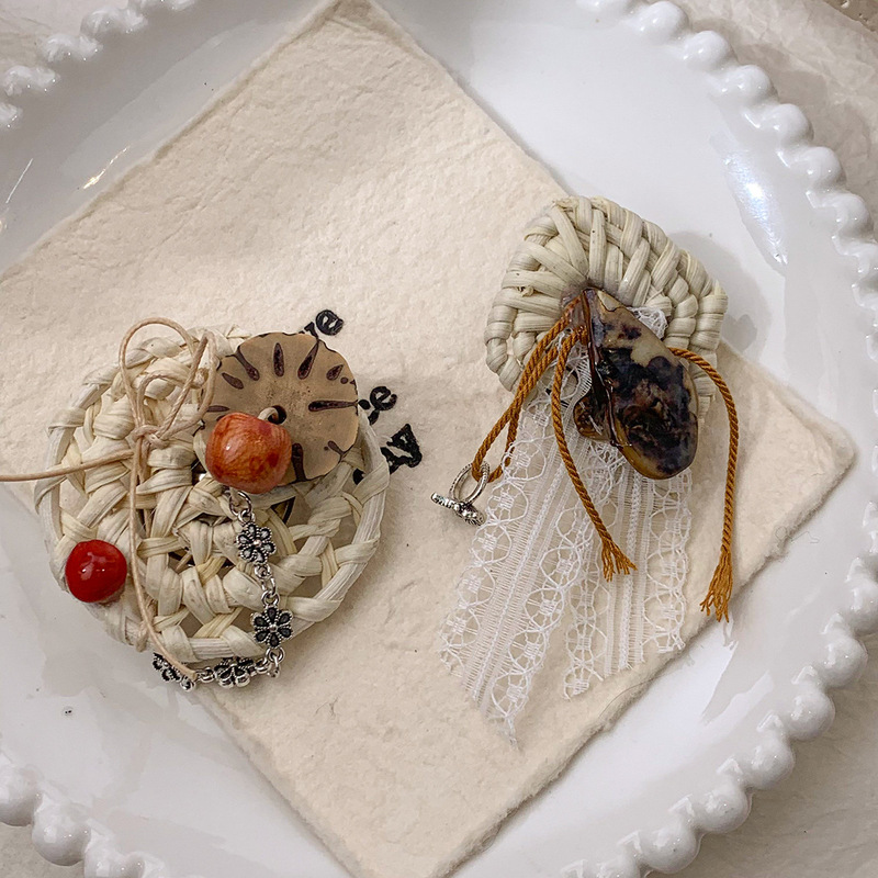 Amazon Summer Bohemian Casual Vacation Rattan Decorative Temperament Women's Long Island Beach Wooden Brooch