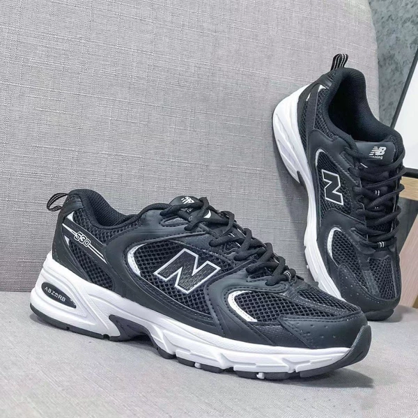 New Balance 530-Black and White