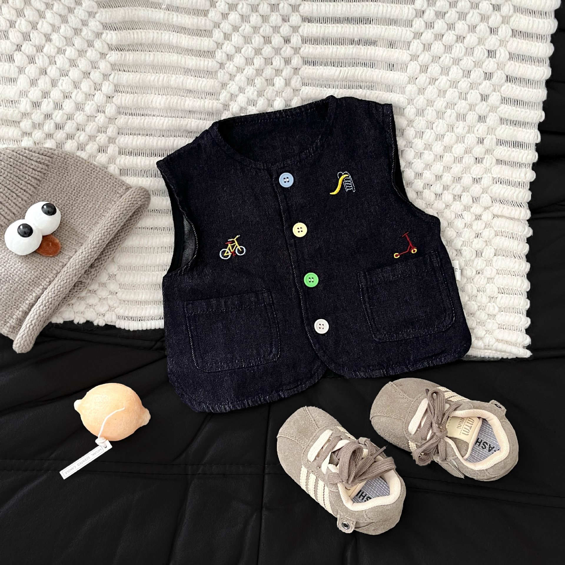 Otoño bebé masculino y femenino chaleco de vaquero neutro coreano plegable vestido de ropa de bebé chaleco de moda
