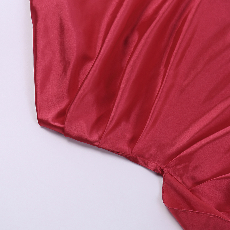 Elegante dames satijnen maxi jurk met split en plooien_voghion.com