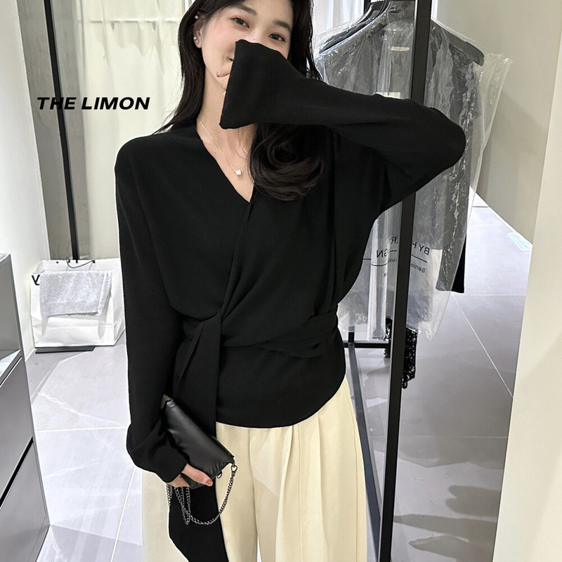 the limon柠檬绿茶设计感绑带V领针织衫女2025秋季温柔气质上衣|undefined
