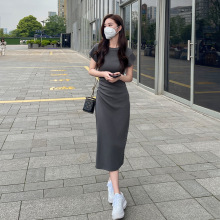 连衣裙女夏2025新款一件代发小众质感高级感长裙小个子度假风裙子