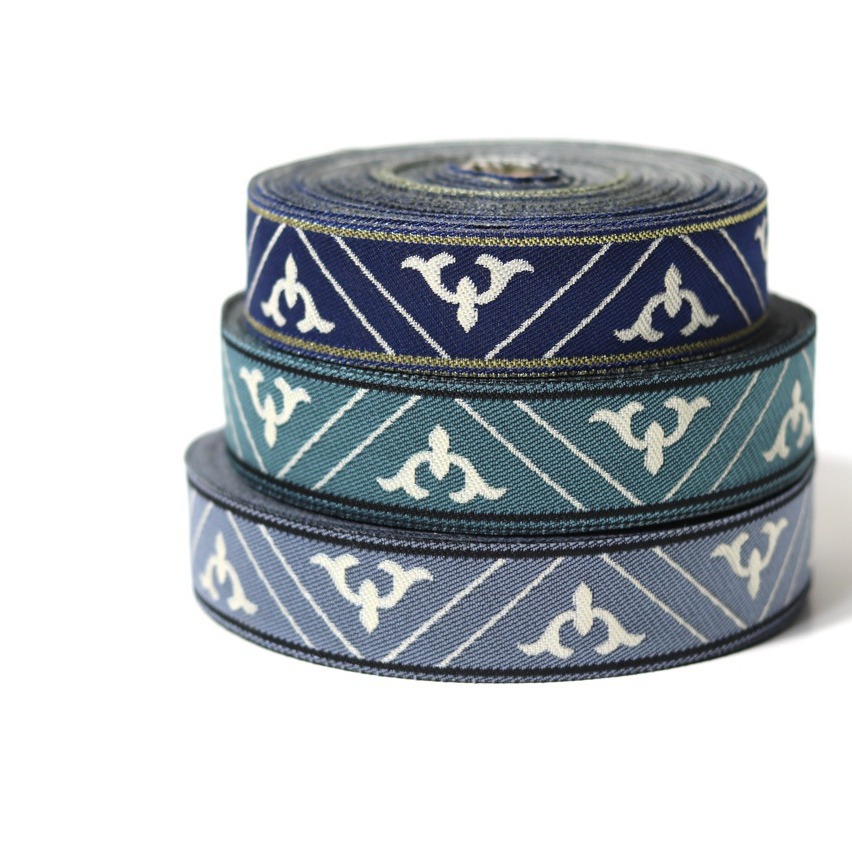 3cm de ancho de alta precisión de tela jacquard nuevo estilo chino Lotus Ruyi estampado vestido chino cuello borde de la mesa bandera de empalme