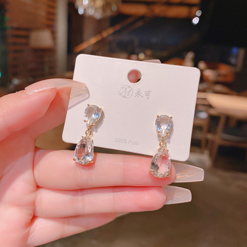 Micro-inlaid Zircon Crystal Drop Earrings Korean Style Simple Square Earrings Wholesale display picture 2