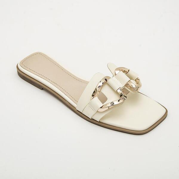 Summer mule flat