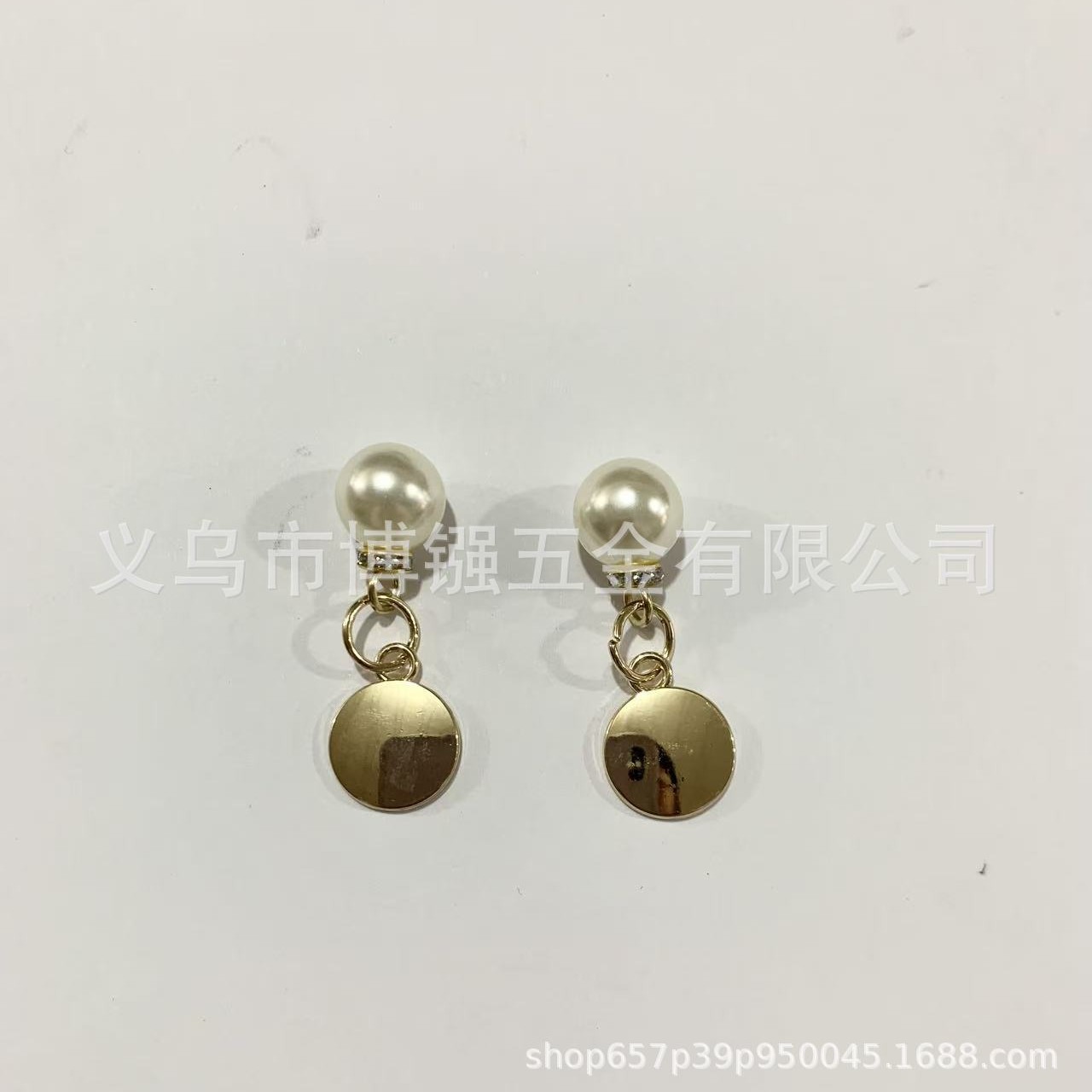 New Korean fashion simple pearl disc pendant bag hardware accessories, compact and available in multiple colors for DIY