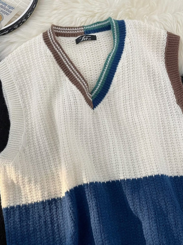 Japanese Retro Knit Sweater Casual Backless Vest Cardigan Men and Women Color Block V-Neck Hooded Wool Sweater