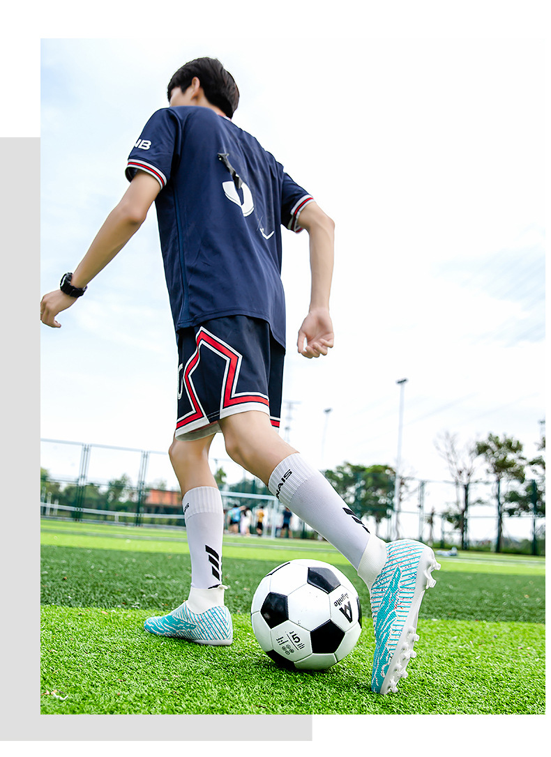 Football High Top 2024 Autumn New Camo Boys' Professional Training Long Broken Nail Large Sports Shoes_voghion.com