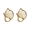 Retro metal small design earrings from pearl, french style, light luxury style