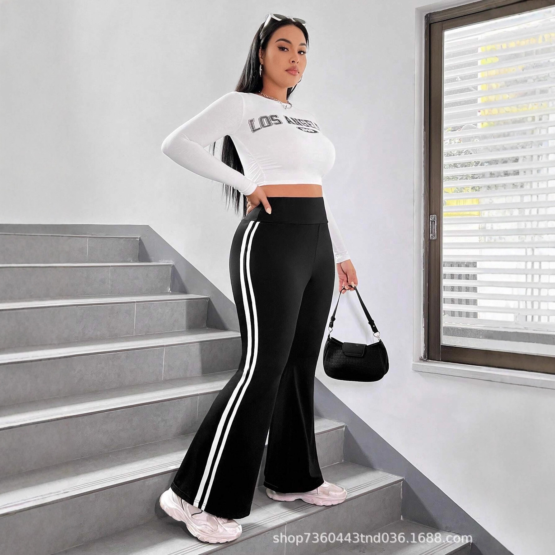 Cross-Border Amazon Popular Micro-Flared Fleece-Lined Yoga Pants for Women, Petite High-Waisted Butt-Lifting Flared Leggings for Outerwear