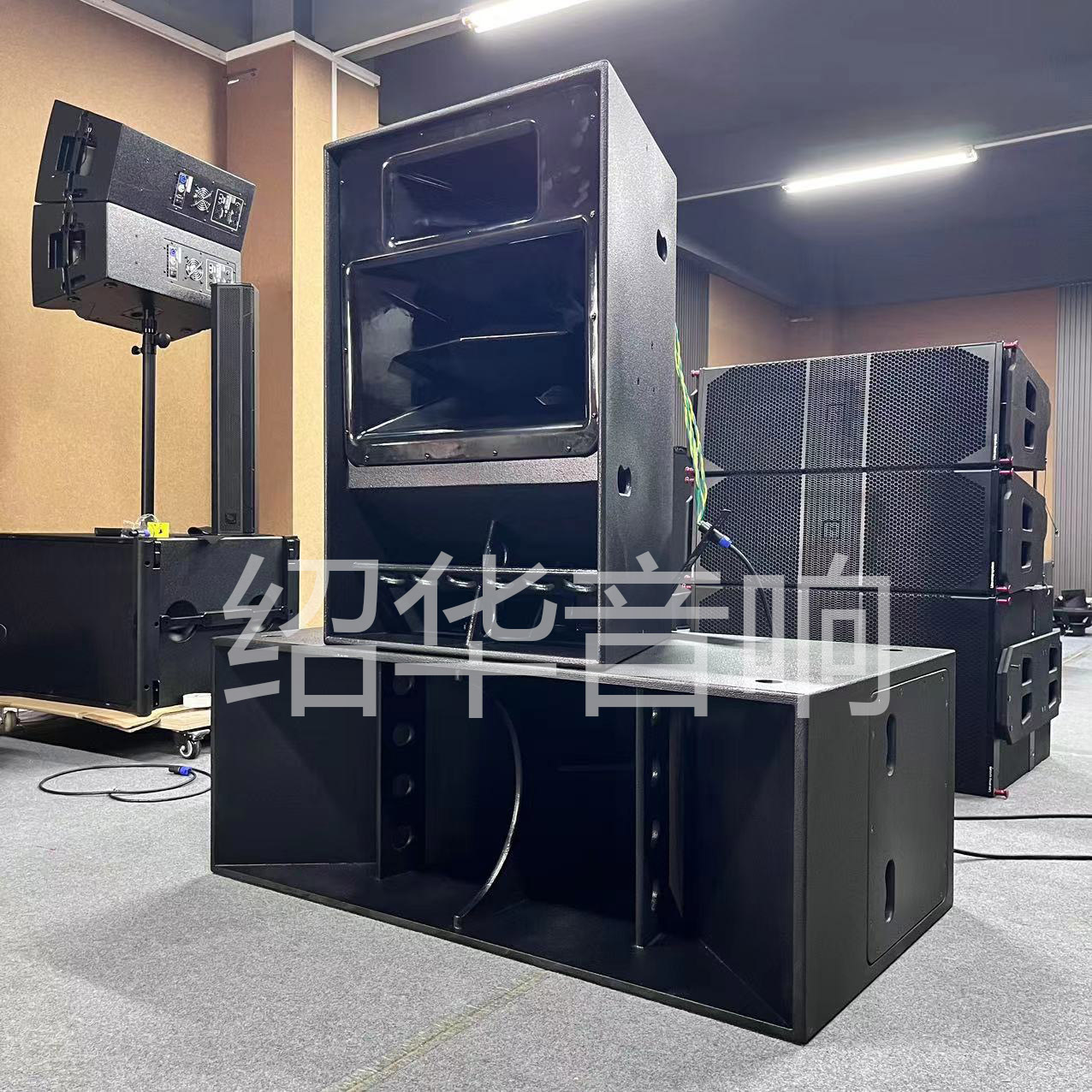 Fábrica directa personalizada EVO 6E equipo de sonido de división de frecuencia 3 sonido de escenario al aire libre sistema de sonido profesional