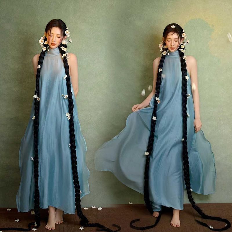 New Style of Studio Photography: New Chinese-Style Maternity Blue Fresh Long Dress for Photo Shoots, Creating a High-End, Ethereal, and Charming Atmosphere New Style of Studio Photography: New Chinese-Style Maternity Blue Fresh Long Dress for Photo Shoots, Creating a High-End, Ethereal, and Charming Atmosphere
