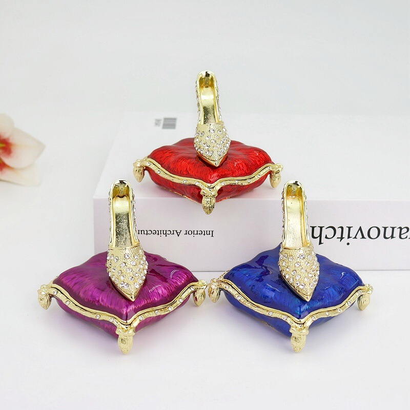 Princess-Style Crystal Shoes, High Heels, Jewelry Box, Enamel Color Inlaid with Diamonds, Light Luxury Creative Home Decor, Wedding Souvenirs Princess-Style Crystal Shoes, High Heels, Jewelry Box, Enamel Color Inlaid with Diamonds, Light Luxury Creative Home Decor, Wedding Souvenirs